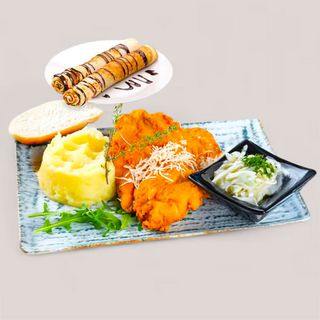 Meniu Mixt cu Snitel de Pui si Piure de Cartofi < Delicia >