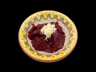 Salata de sfecla rosie