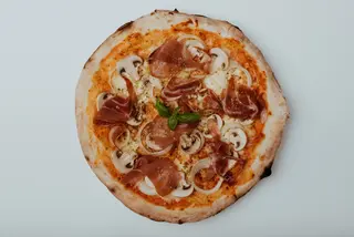Prosciuto e Funghi (z grzybami) 32cm