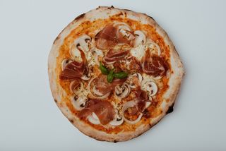 Prosciuto e Funghi (z grzybami) 32cm