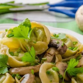 Tonnarelli Tortellini Alla Funghi