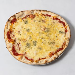 Pizza 4 Quesos Roja (32 Cm.)