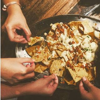 Tus Nachos Wey