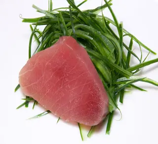 Sashimi de atún