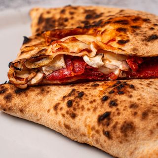 Calzone Picante