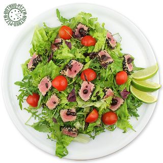 Salata tuna steak