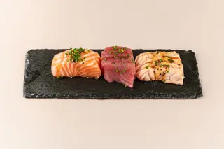 Trio de Sashimi