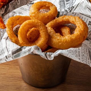 Ración De Aros De Cebolla a la Cerveza