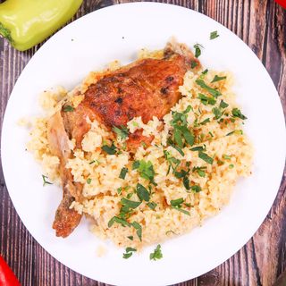 Пилешко бутче с ориз