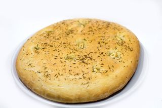 Чесночная лепешка