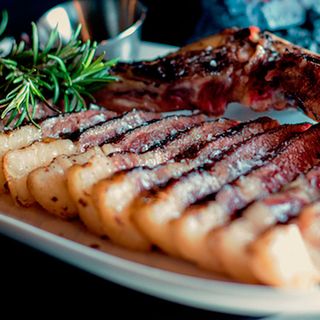 Chuletón De Vaca (950 G. A 1 Kg.)