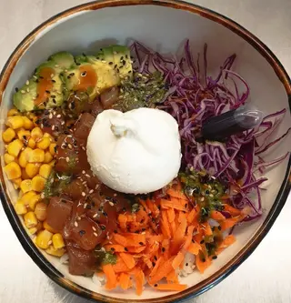 POKE ATUN BURRATA