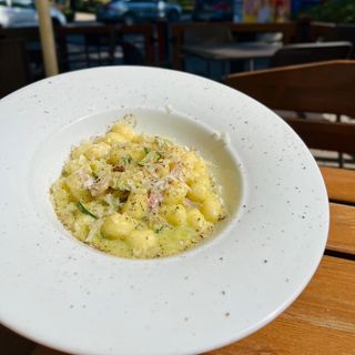 Gnocchi Zucchine E Guanciale