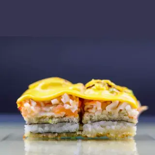  JAPO  PIZZA Cheezy 