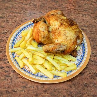 30 Pollo Asado Entero Con Patatas