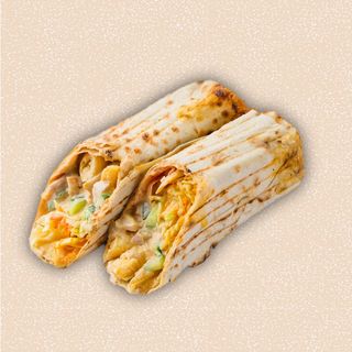 Шаурма в лаваше с курицей