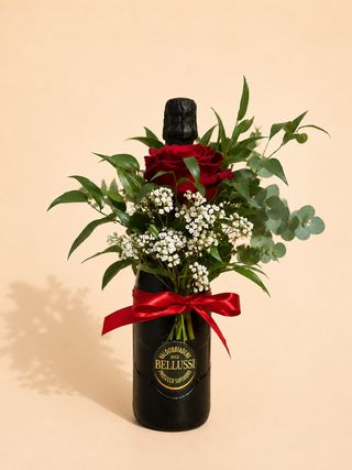 Rosa rossa e bollicine