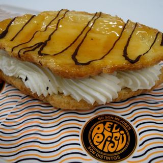 Croissant De Nata