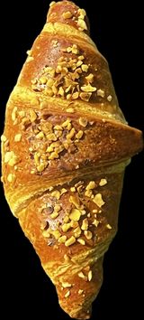 Croissant cu caramela si alune