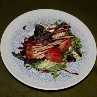 Ensalada De Ventresca Y Anchoas