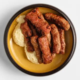 Ćevapi u kajmaku