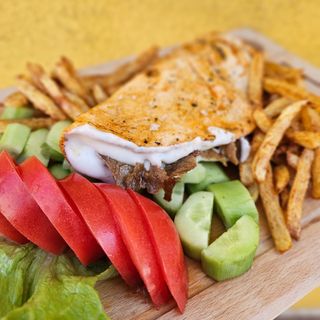 Телешки Гирос(500 гр)