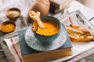 გოგრის კრემ-სუპი გოგრის მარცვლებით