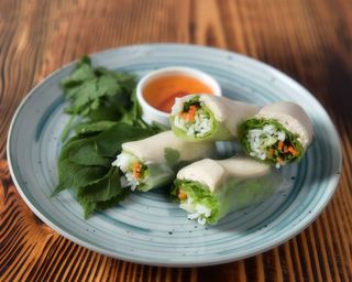 Спрінг-рол куркою (140/20г)