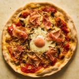 Prosciutto E Funghi