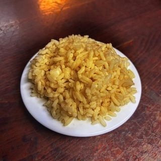 Beli pirinač u soya sosu  400g