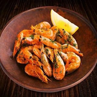 Креветки пивные жареные