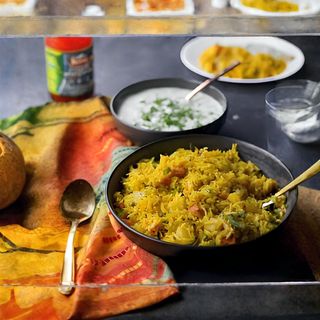 Vegetable biryani with raita