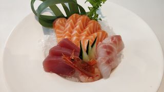 625 - Sashimi misto - 12 pezzi
