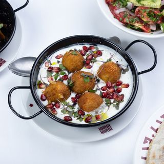 შემწვარი სულგუნის ბურთულები გებჟალიას სოუსით