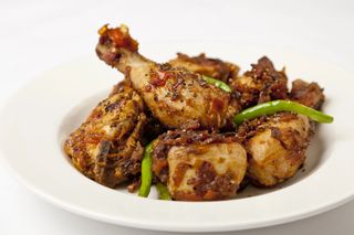Mopeppered chicken
