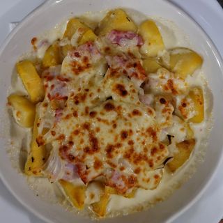 Картофи с пиле (450г)