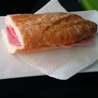Bocadillo Jamón Dulce
