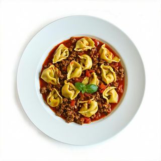 Tortellini di carne al ragù