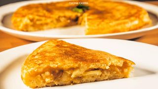 Tortilla de papas y cebolla