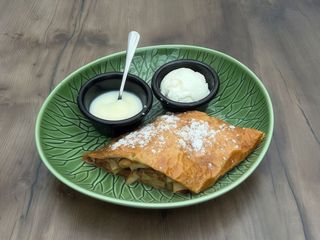 Штрудель яблучний