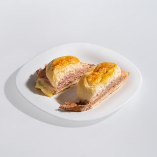 Prego no Pão Biju