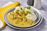 Piletina u curry sosu
