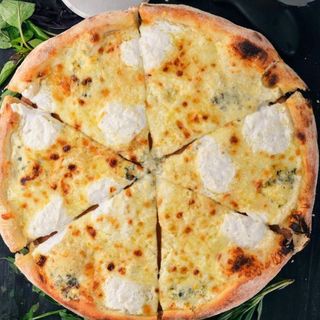 Pizza Quatre Fromage