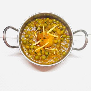 46. Aloo matar