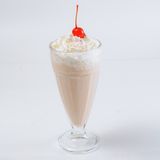 клубничный милкшейк (0,4 л.)