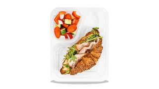 Wieloziarnisty croissant ze schabem dojrzewającym