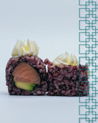 S68. Black Philadelphia roll