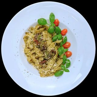 Makaron pesto