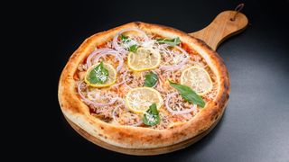 Pizza Tonno