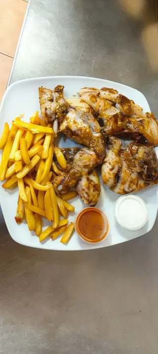 Pollo Asado En Local